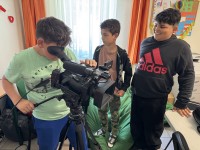 T�k�rk�pek fot�s-filmes program